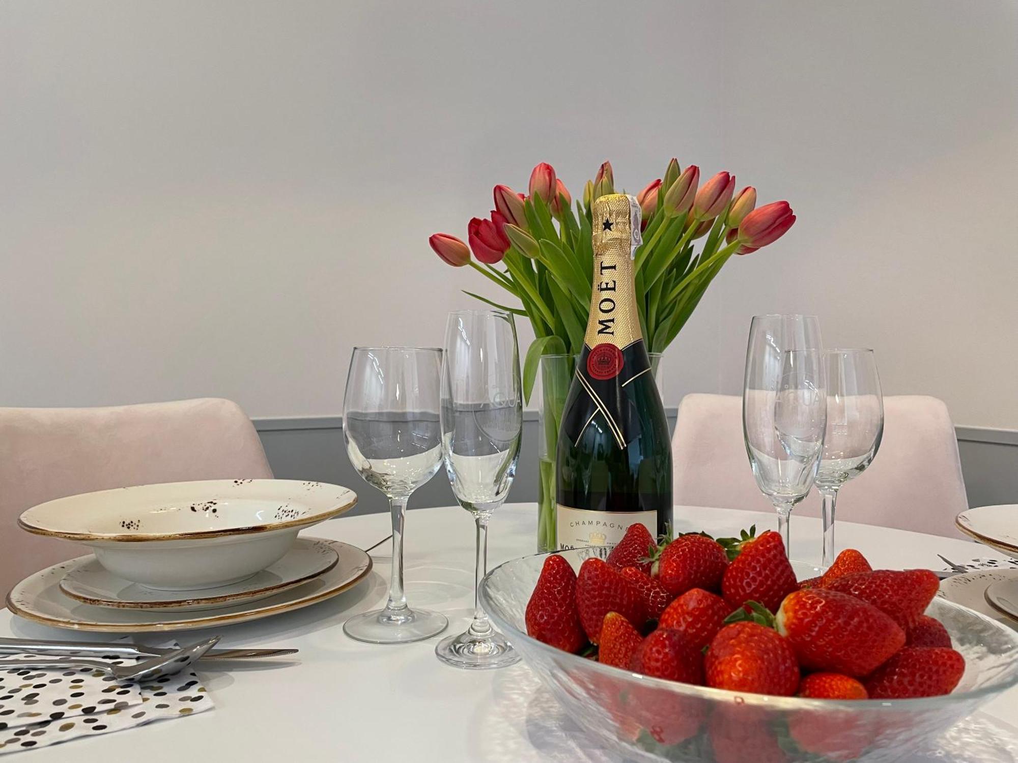 Polanki Aqua Apartamenty Premium - W Cenie Nielimitowany Dostep Do Strefy Aqua Kołobrzeg Exteriör bild